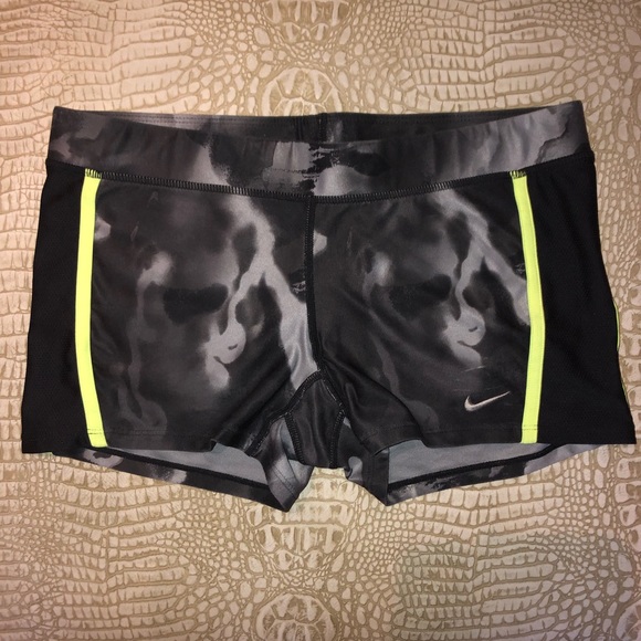 LAST CHANCE Nike Betterworld DriFit Spandex Shorts - Picture 1 of 5
